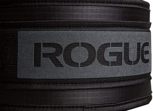 ROGUE ナイロンウェイトリフティングベルト(画像出典: Amazon.co.jp の商品ページ)