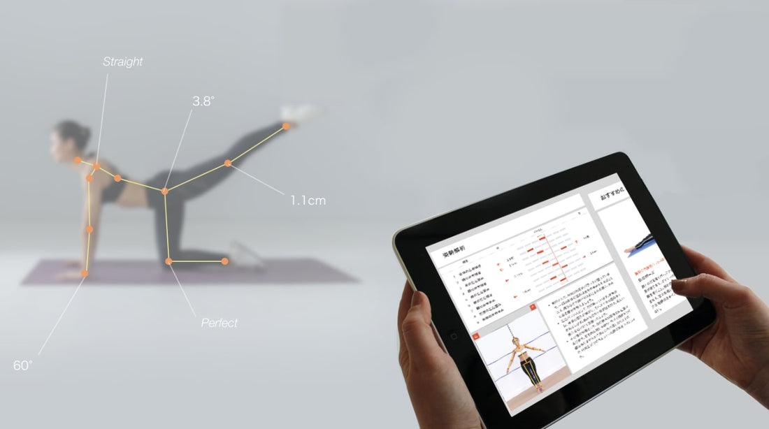 オンラインパーソナル（Live Fit）の姿勢分析のイメージ。タブレットに分析結果を表示している