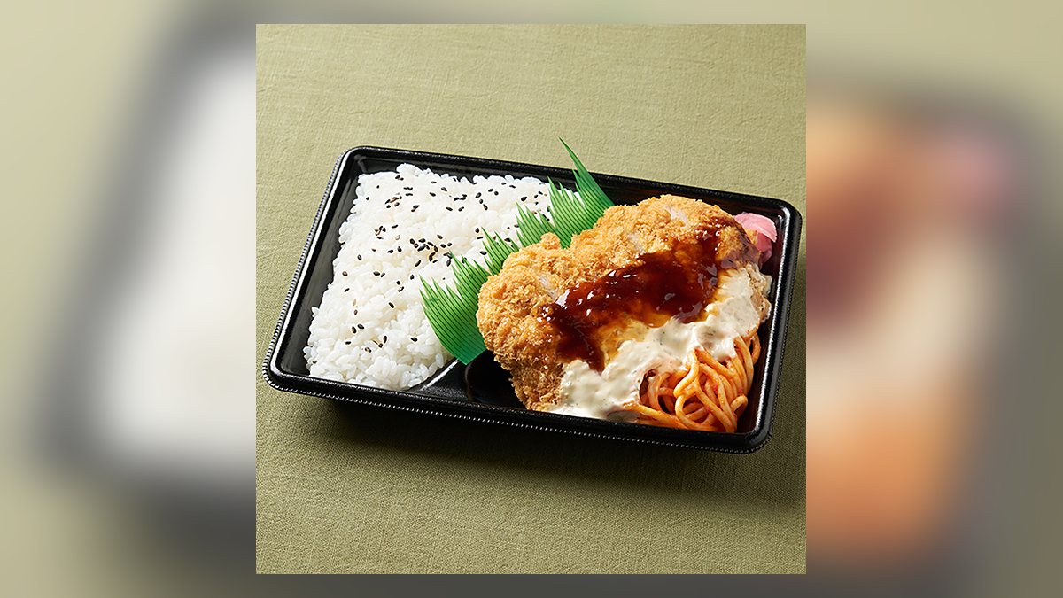 【ファミマ】ダブルソースで食べる!チキンカツ弁当はたんぱく質22.4g。4位