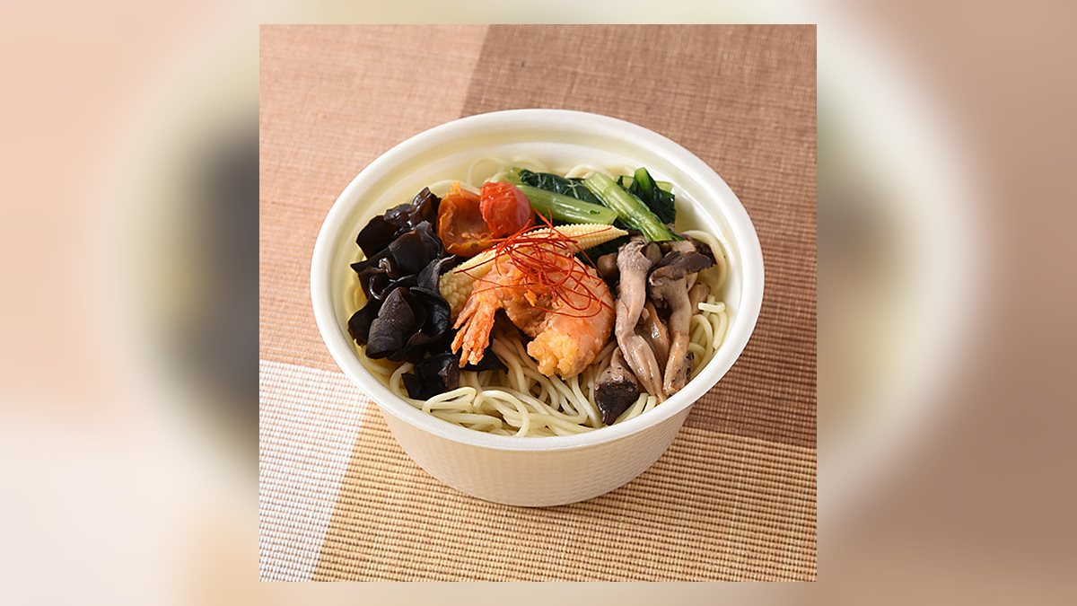 【ファミマ】麻辣湯麺のたんぱく質は18.9g。13品中7位、脂質11.7g