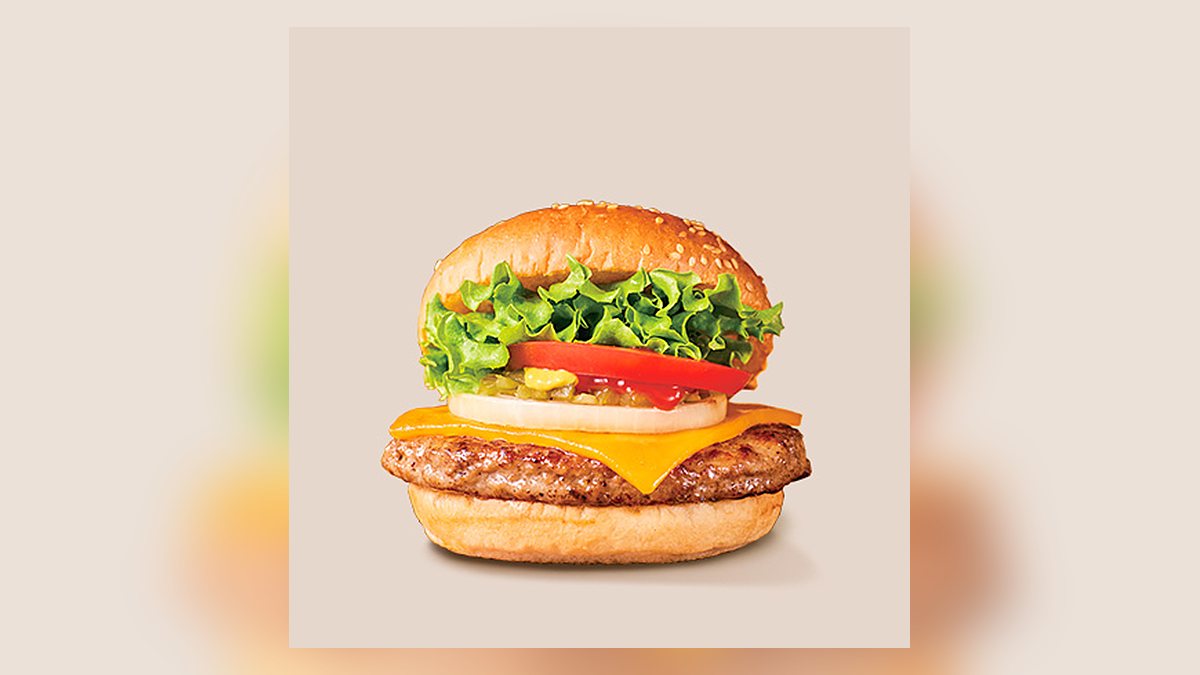 フレッシュネスバーガーのクラシックチーズバーガーの写真（公式サイトより）