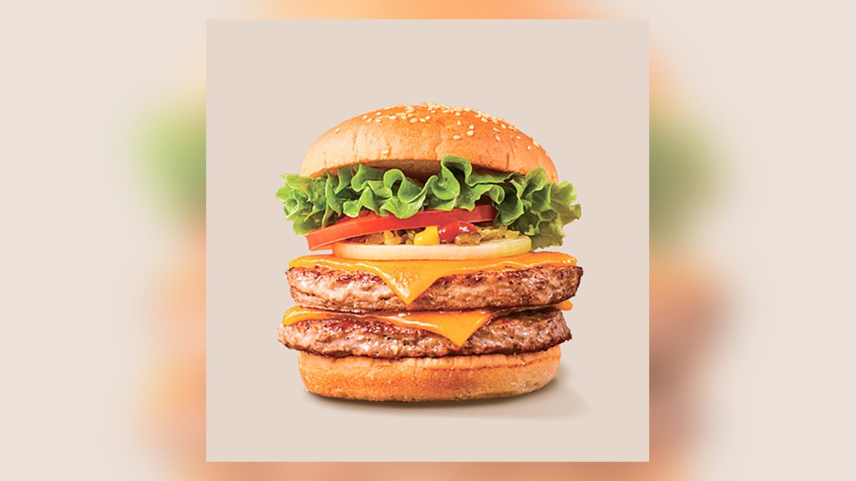 【フレッシュネスバーガー】クラシックWWバーガーはたんぱく質47g。1位