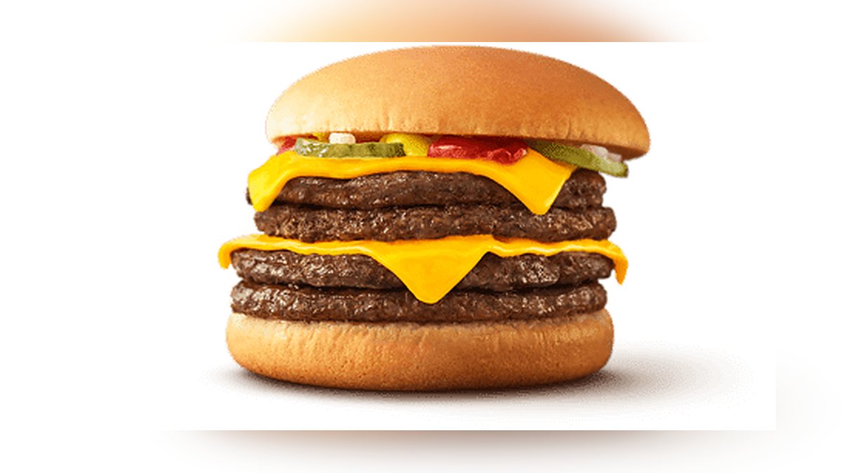 マクドナルドの倍ダブルチーズバーガーの写真（公式サイトより）