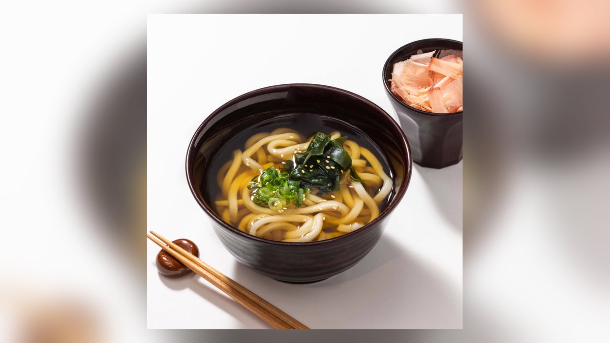 【大戸屋】温うどんのカロリーは350kcal。たんぱく質10g、脂質2.3g