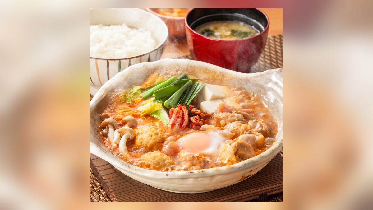 大戸屋の辛旨 鶏とつくねのキムチチゲ…の写真（公式サイトより）