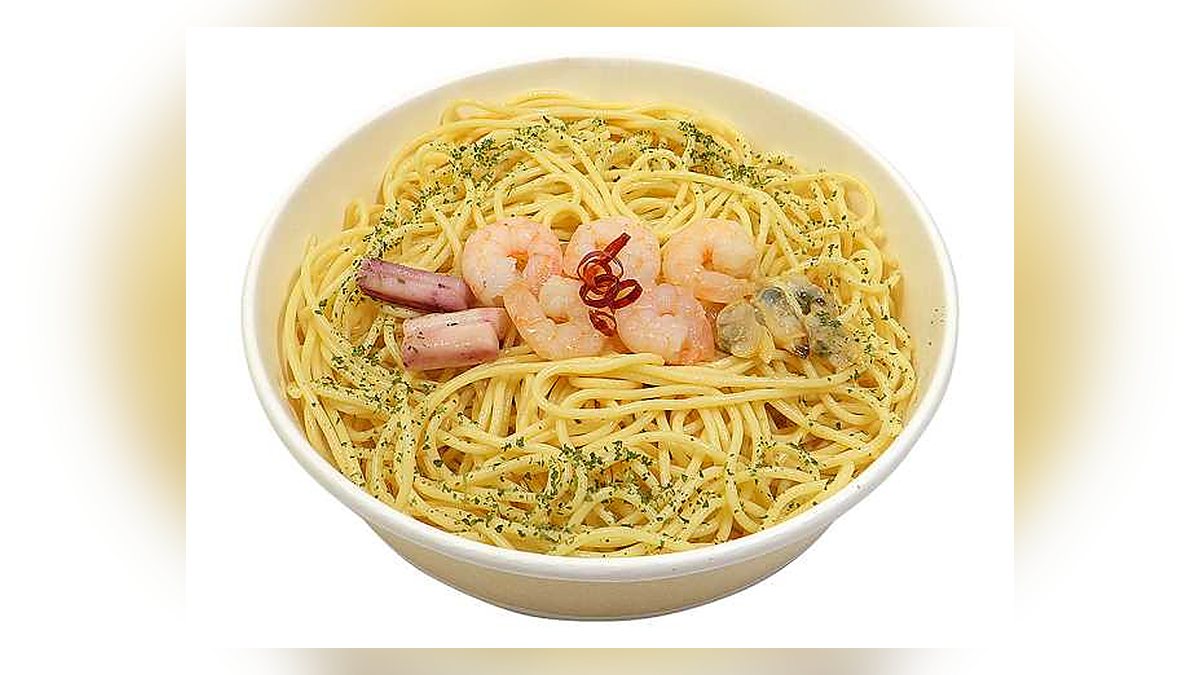 セブンイレブンの魚介の旨塩パスタの写真（公式サイトより）