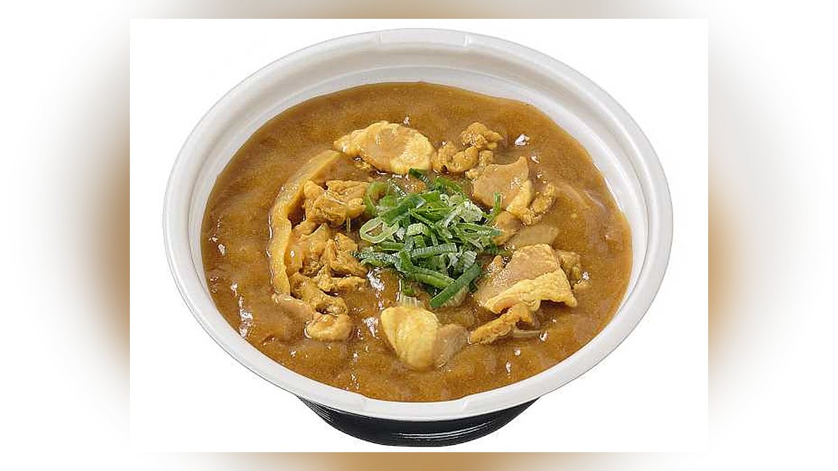 セブンイレブンの鰹出汁香る コク旨カレーうどんの写真（公式サイトより）