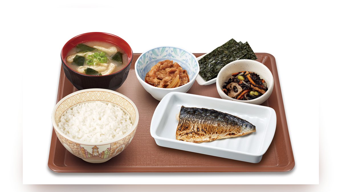 【すき家】牛塩さば朝食並盛のたんぱく質は31.1g。96品中27位
