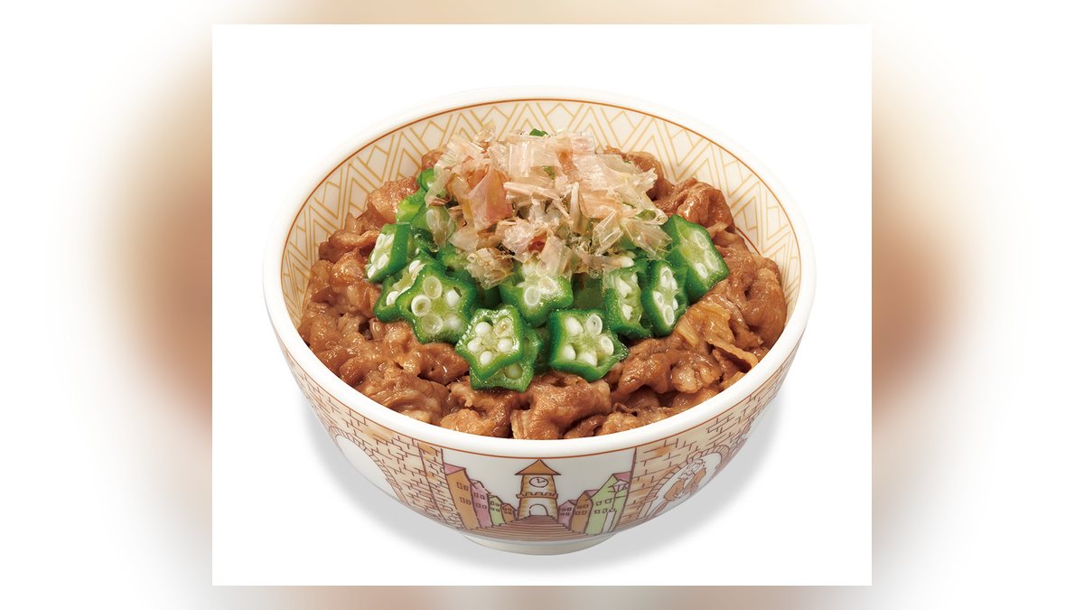 【すき家】かつぶしオクラ牛丼並盛のたんぱく質は23.5g。96品中70位
