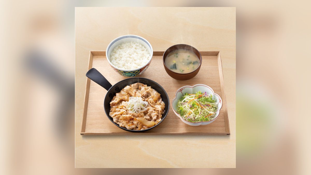 吉野家のねぎ塩豚定食の写真（公式サイトより）
