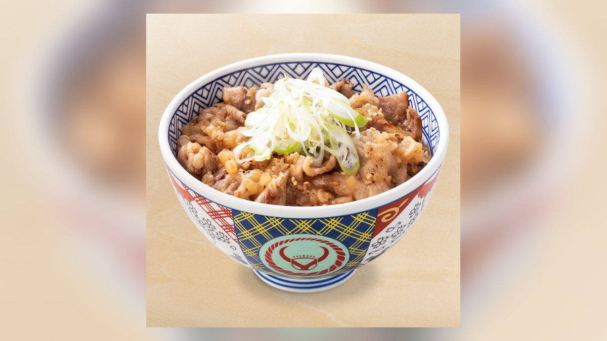 【吉野家】ねぎ塩牛カルビ丼並盛のたんぱく質は19.8g。51品中41位