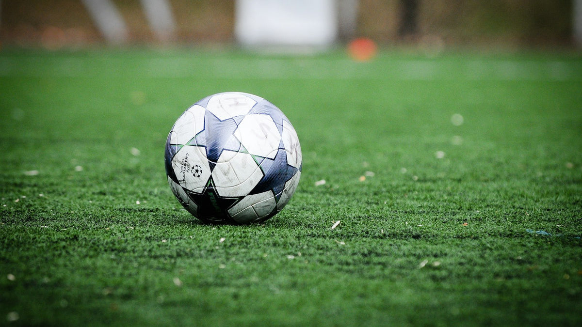 筋トレで判断力も伸びる？女子サッカー選手22人の12週試験、認知テスト成績が47%向上