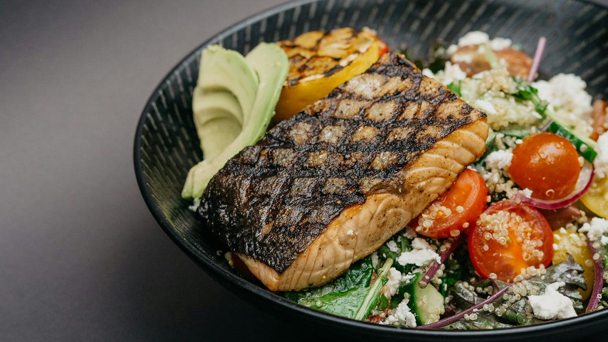 肉や魚をたくさん食べていればクレアチンサプリは不要？食事由来のクレアチンとサプリメントの考え方
