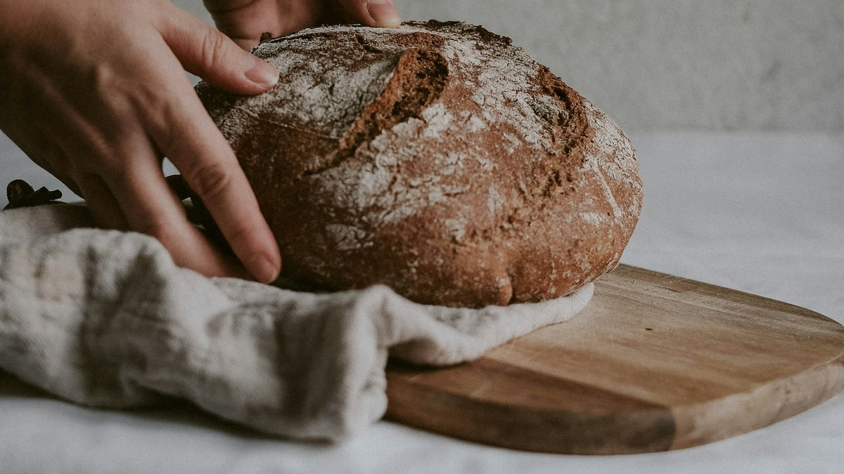 ホームベーカリーで作るプロテイン食パン｜生地に混ぜ込むときのコツと配合の考え方