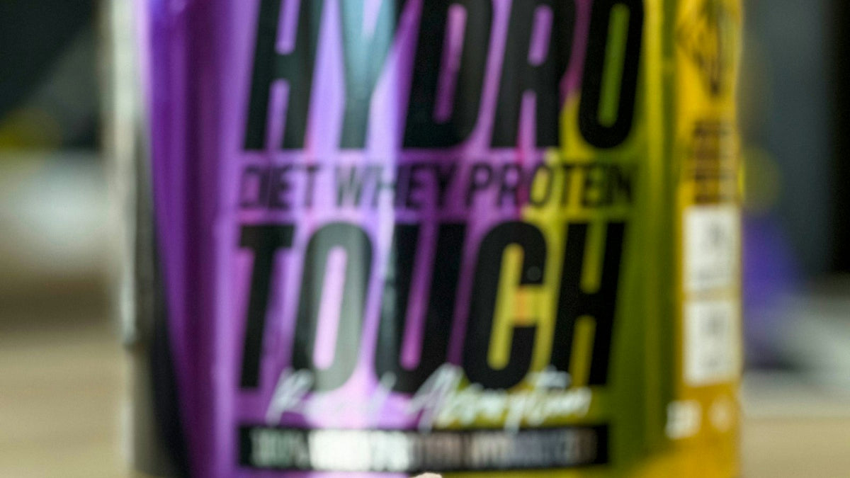 プロテインパウダーの粒子の細かさ（メッシュ）は溶けやすさ・飲み口にどう影響する？
