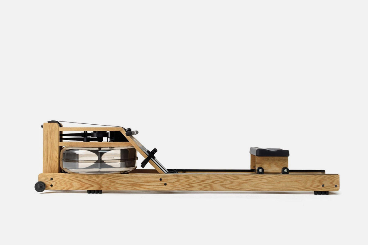 WaterRower Original Oakの家庭用ローイングマシン